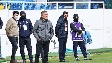 Akhisarspor'da Mesut Dilsöz eleştirilerin odağında