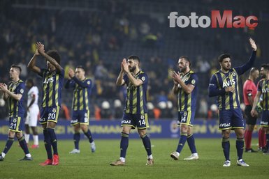 Fenerbahçe Denizlispor maçında o detay! Volkan Demirel...