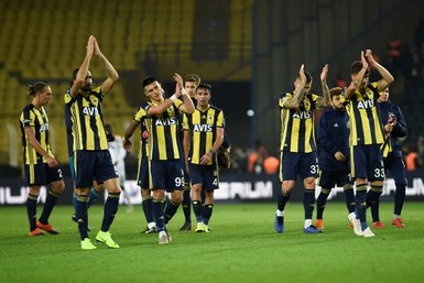 Fenerbahçe’de futbolcular Cocu’yu mu istemiyordu?