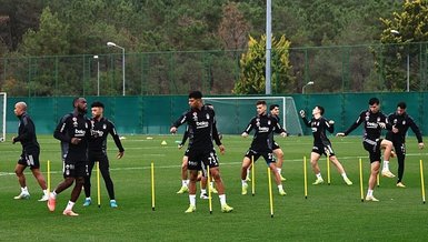 Beşiktaş Adana Demirspor maçı kamp kadrosunu açıkladı