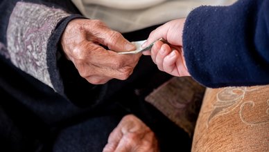 ZEKAT NEDİR? | Zekat nasıl hesaplanır, kimlere verilir, kime verilmez?