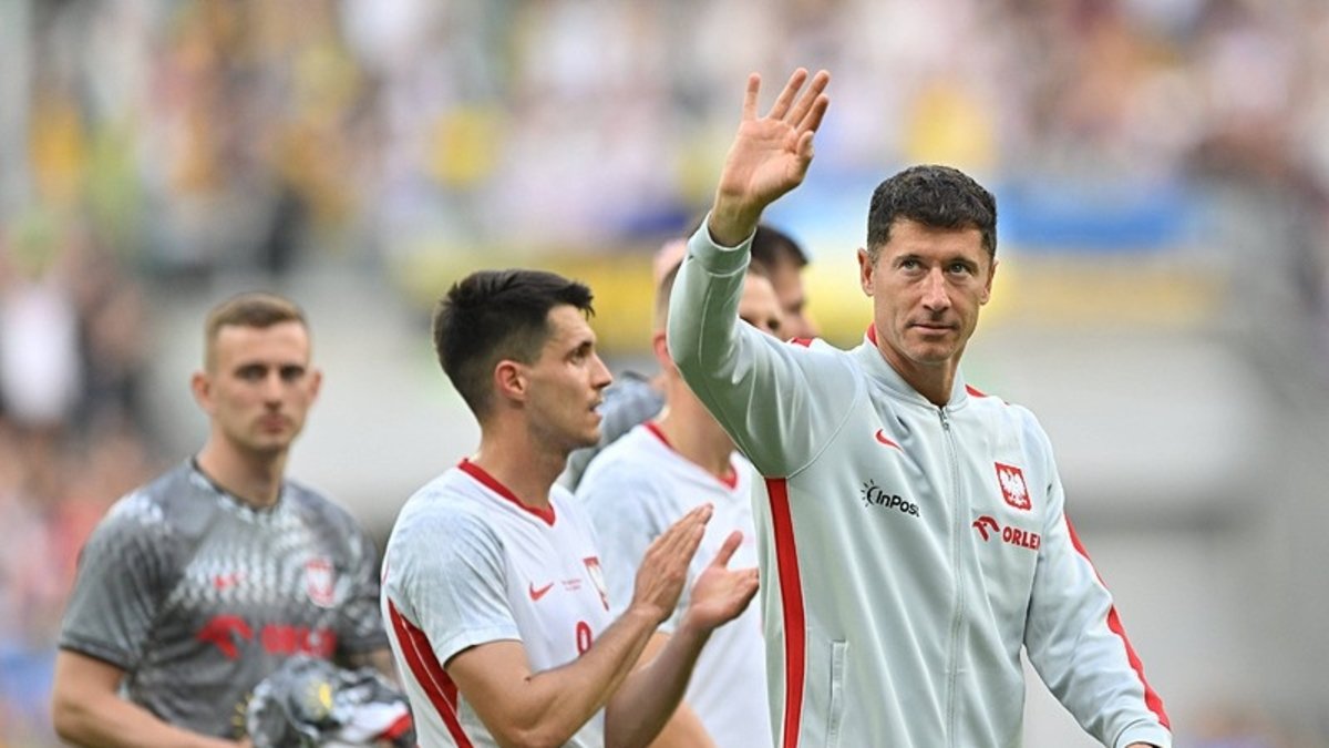 Chicago Fire Lewandowski transferini resmen açıkladı!