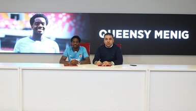 Sivasspor Queensy Menig'i transfer etti!