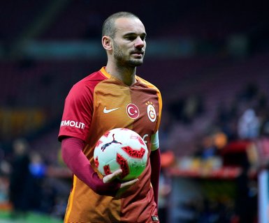 Wesley Sneijder’in menajerinden flaş Galatasaray açıklaması!
