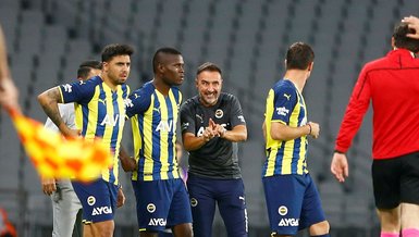 Son dakika transfer haberleri: Fenerbahçe Mbwana Samatta'nın Antwerp'e kiralandığını resmen duyurdu