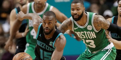 Kemba Walker'dan ender görülen performans