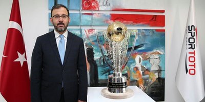 Spor Toto Süper Lig kupası görücüye çıktı