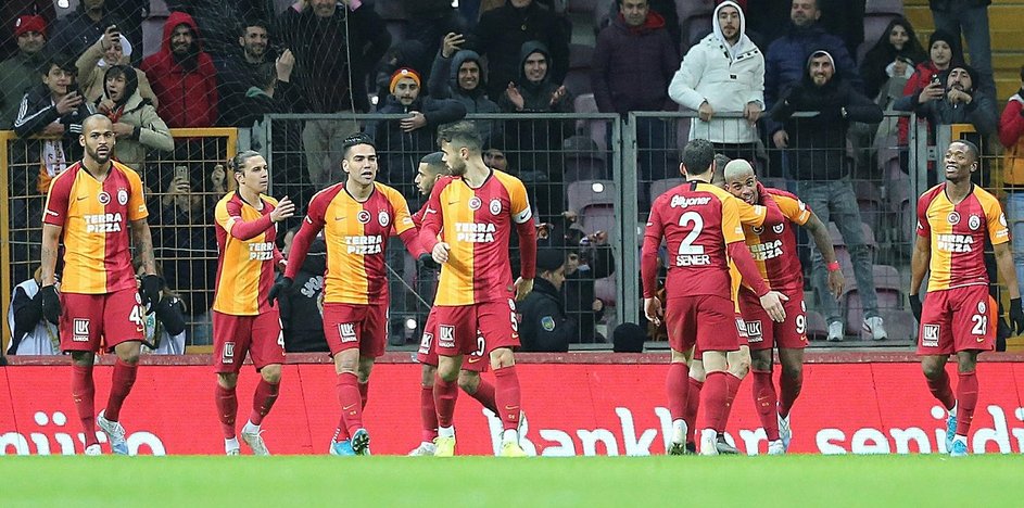 galatasaray 2 1 rizespor mac sonucu