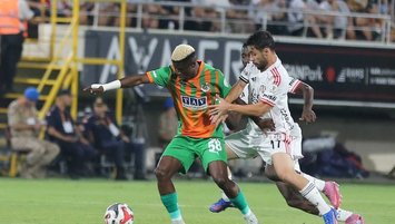 Alanyaspor’da Maestro sevinci