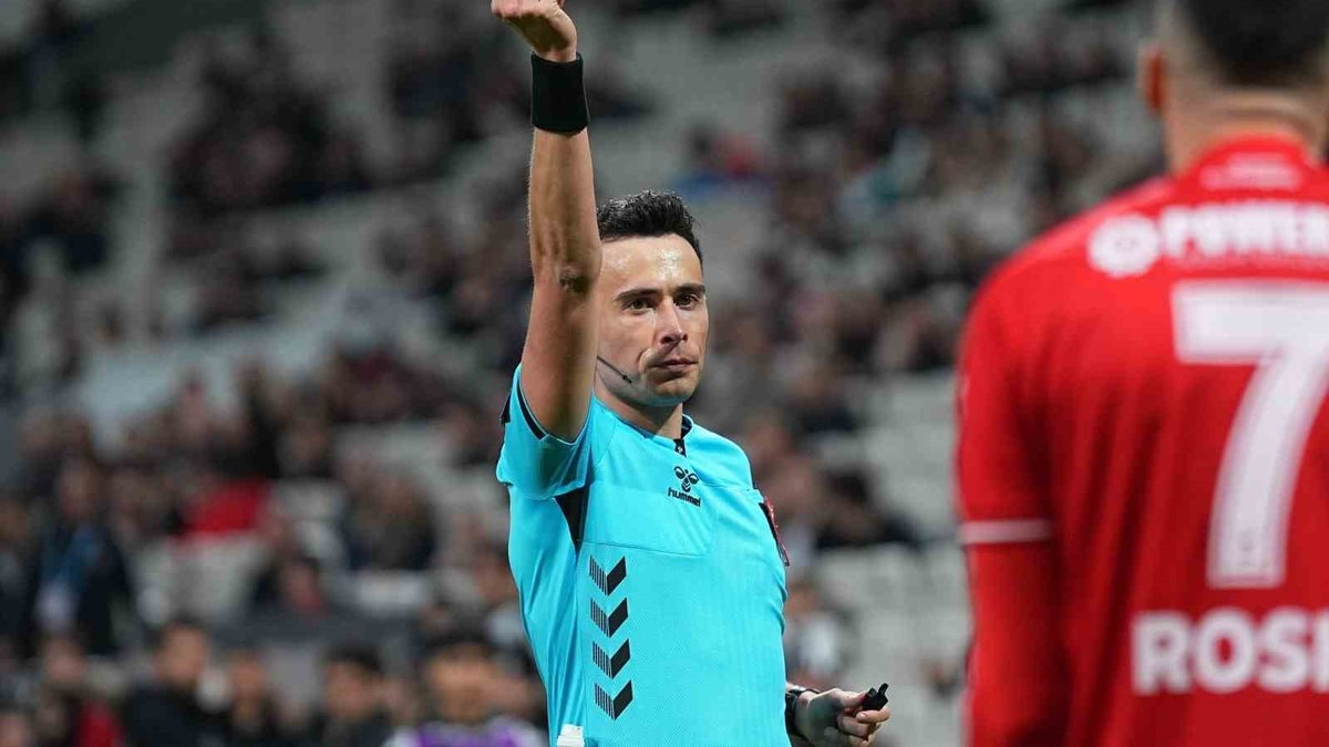 Kocaelispor-Fenerbahçe maçının VAR’ı Abdullah Buğra Taşkınsoy oldu!