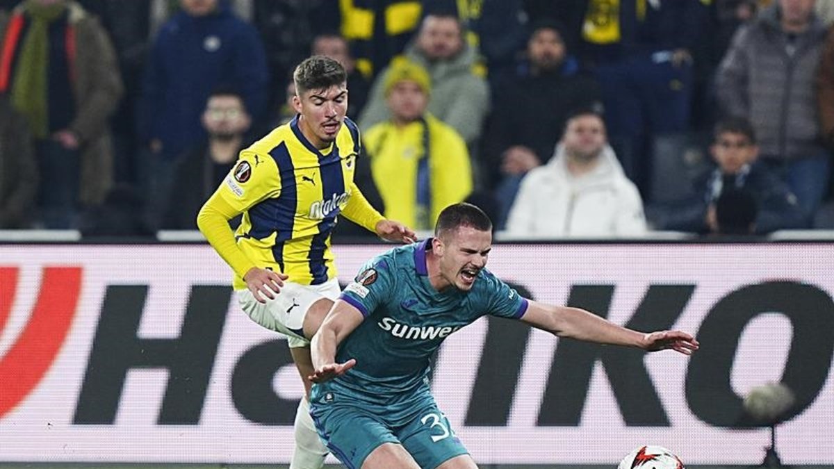 FENERBAHÇE TRANSFER HABERİ - İngiliz devi Yusuf Akçiçek için Kadıköy'e geldi! FENERBAHÇE TRANSFER HABERİ - İngiliz devi Yusuf Akçiçek için Kadıköy'e geldi!