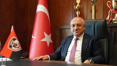 Gaziantep FK Başkanı Mehmet Büyükekşi: 1 haftaya yeni hocamızı getirmeyi hedefliyoruz