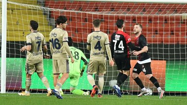 Gaziantep FK  Fenerbahçe 3-1 (MAÇ SONUCU - ÖZET)