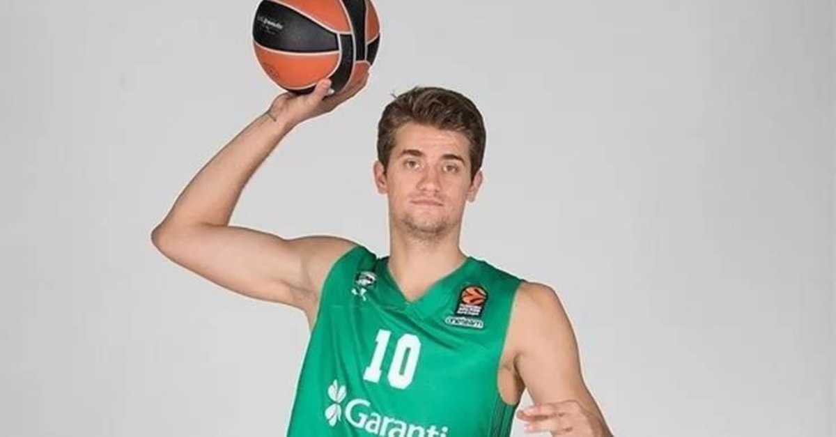 Turk Telekom Basketbol Takimi Berk Demir I Transfer Etti Fotomac