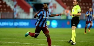 İlk maçında golle tanıştı