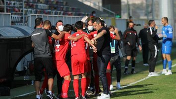 Bandırmaspor Tuzla'yı 6 golle dağıttı!