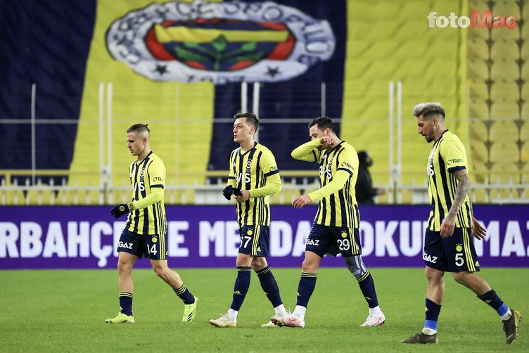 Son dakika spor haberleri: Fenerbahçe'de 3 yıllık fiyaskonun faturası: 3 milyar TL!