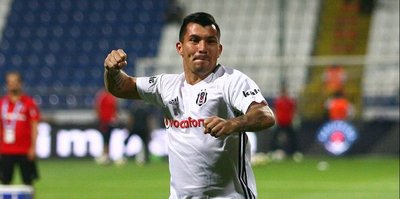 Beşiktaş’ta 2 isim kadroya alınmadı