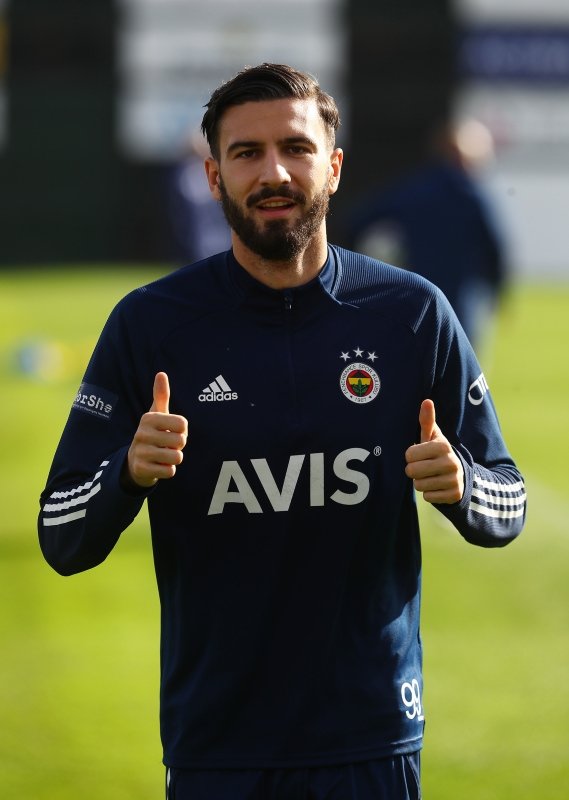 Son Dakika Fenerbahce De Kemal Ademi Sevinci Fotomac