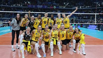 VakıfBank'tan müthiş geri dönüş!
