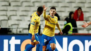 F.Bahçe'den orta saha harekatı! Crespo'nun yanına...