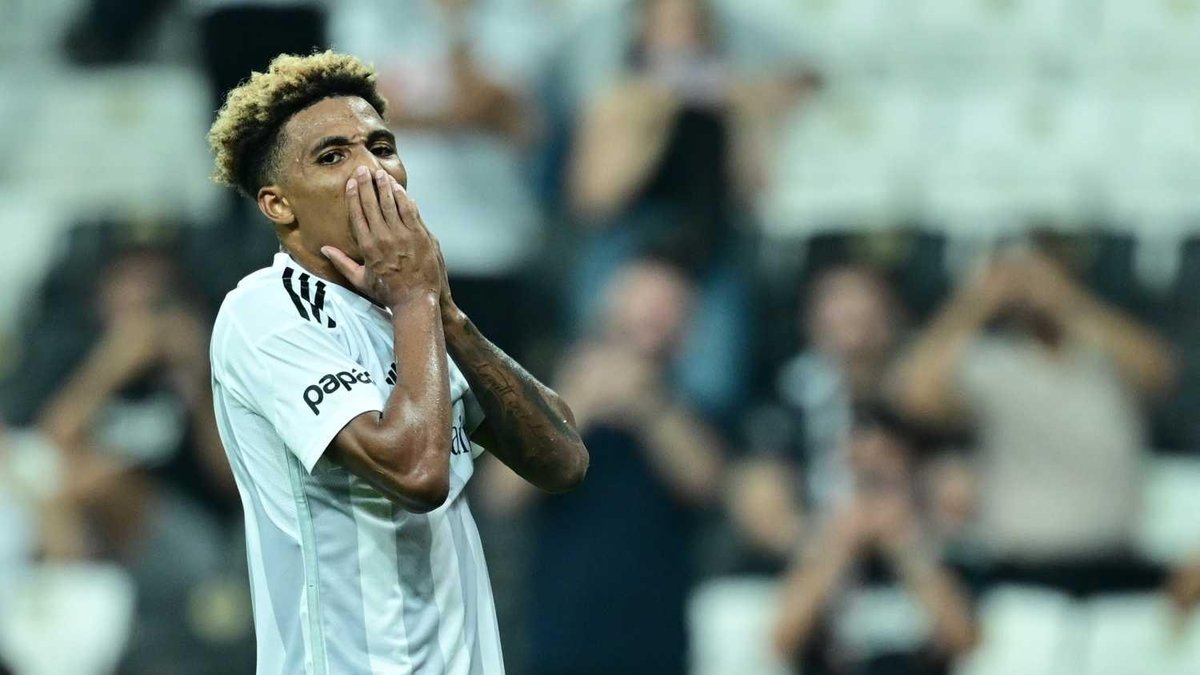 Gedson Fernandes'e Rusya'da sert eleştiri!
