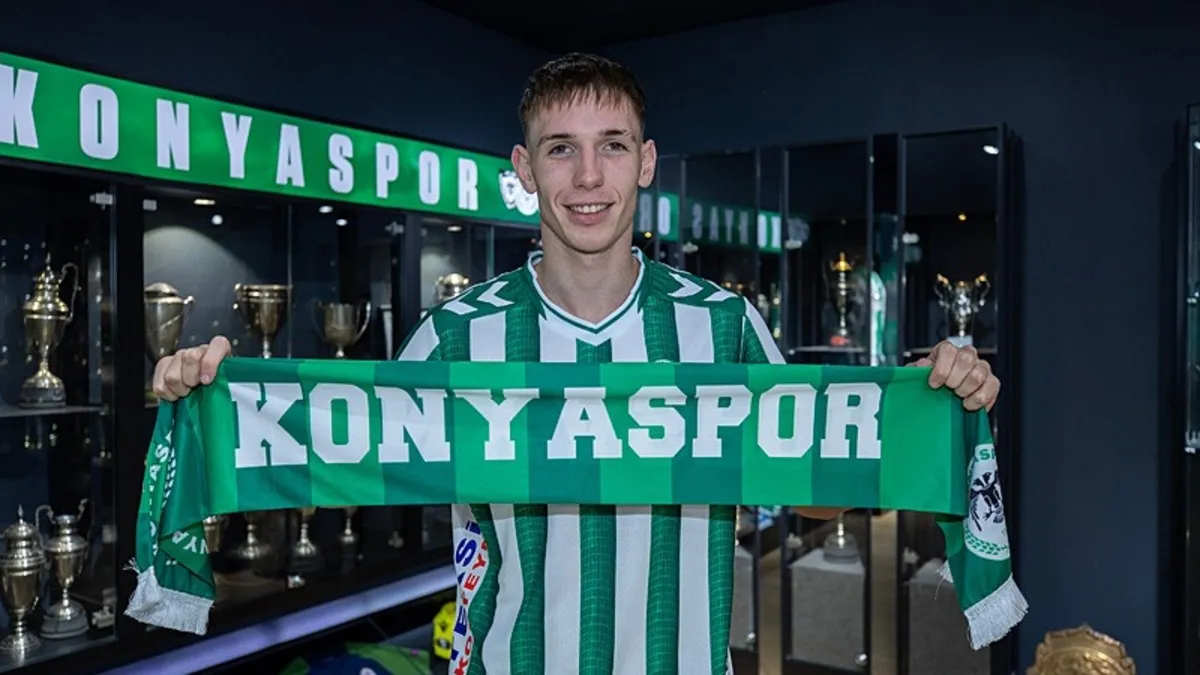 Konyaspor Rajmund Toth ile sözleşme imzaladı!