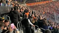 Basın tribününde tansiyon yükseldi!