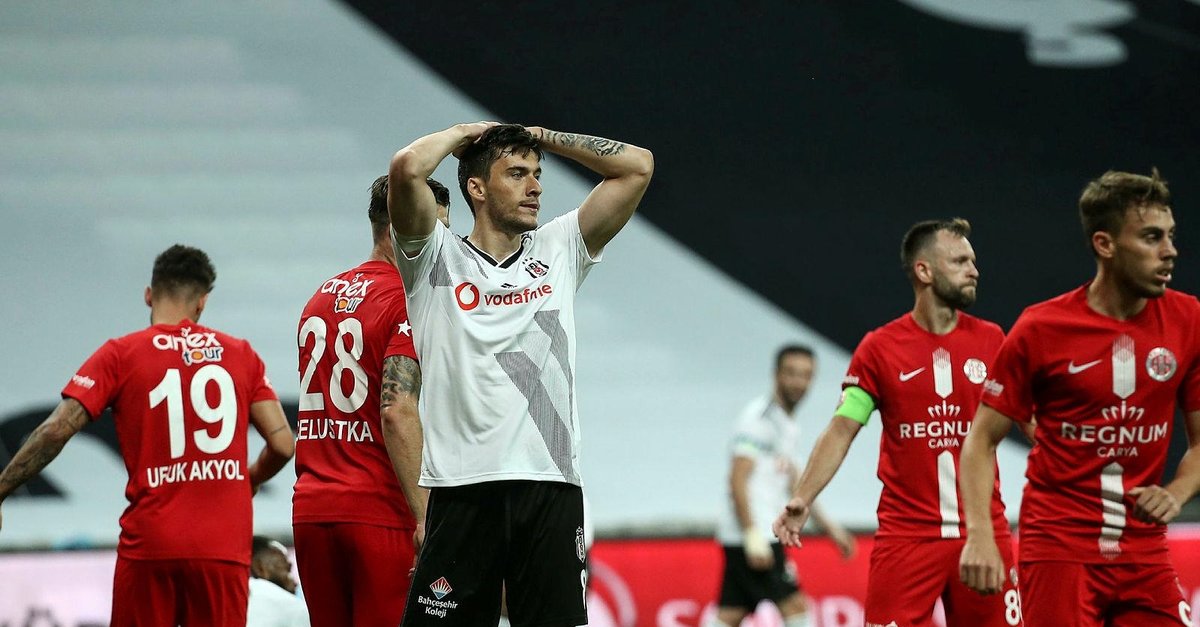 Besiktas 1 2 Antalyaspor Mac Sonucu Son Dakika Super Lig Haberleri Fotomac