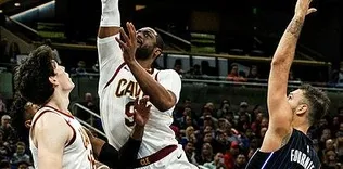 Cedi alkış topladı