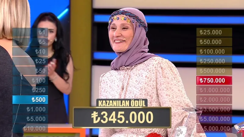 var-misin-yok-musun-tugce-kimdir-tugce-kac-yasinda-nereli-1785433565158.jpeg
