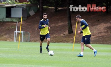 Fatih Terim istiyordu Fenerbahçe kapıyor! Görüşmeler başladı