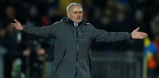 Mou’dan özeleştiri