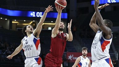 Anadolu Efes evinde mağlup | Anadolu Efes - Gaziantep Basketbol: 83 - 93