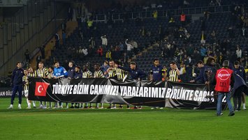 Fenerbahçe’den maç sonunda anlamlı pankart!
