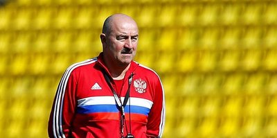 Rusya Milli Futbol Takımı Teknik Direktörü Stanislav Cherchesov: "Lucescu'nun nasıl oynayacağını çok iyi biliyoruz"