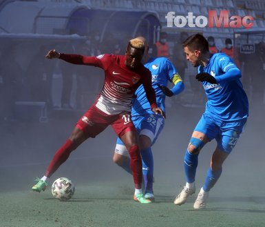 Son dakika spor haberi: Herkesi şaşkına çeviren o görüntü! Süper Lig maçında...