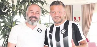 Altay’dan çifte bomba
