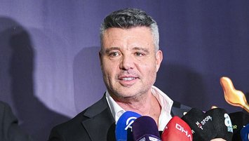 Galatasaray kollanıyor!