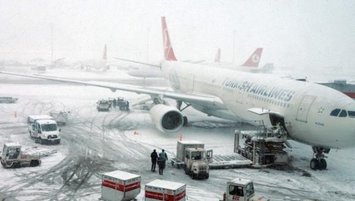 THY hangi uçuş seferlerini iptal etti? Kar yağışı nedeniyle iptal edilen uçuşlar | Son dakika haberleri