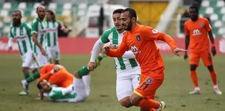 Hem ligde hem kupada lider