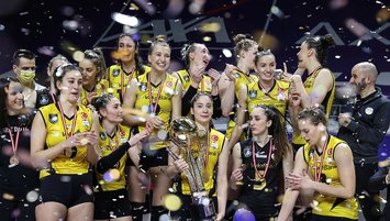 Kupa Voley'de şampiyon 7. kez VakıfBank