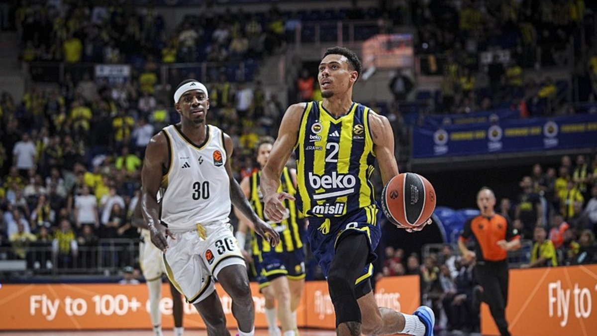 Fenerbahçe Beko EuroLeague'de ASVEL'i farklı yendi! (İŞTE MAÇIN ÖZETİ)