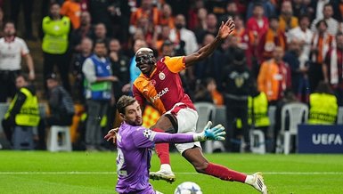 UEFA Şampiyonlar Ligi hesabından Osimhen paylaşımı! Bodo/Glimt maçında attığı golün resmini çizdiler
