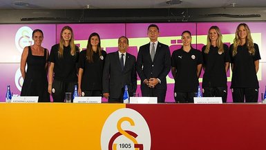 Aslan’da imza şov