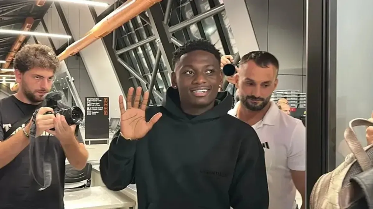SON DAKİKA TRANSFER HABERİ: Trabzonspor'da Kazeem Olaigbe Basel'e kiralandı!