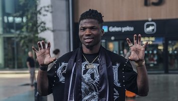 El Bilal Toure Beşiktaş'ta