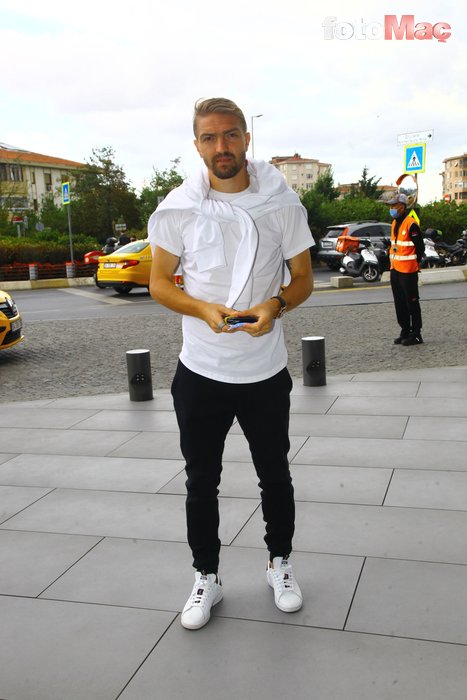 Galatasaray yönetimi önermişti! Caner Erkin'e Okan Buruk vetosu