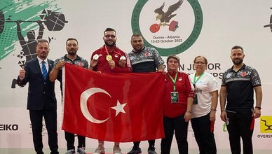 Halterde Onur Demirci’den tarihi başarı! 1 altın ile 2 gümüş madalya