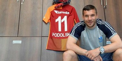 Poldi veda turlarına başladı